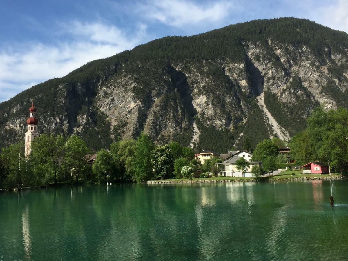 Chalet Am See Nassereith Exteriör bild